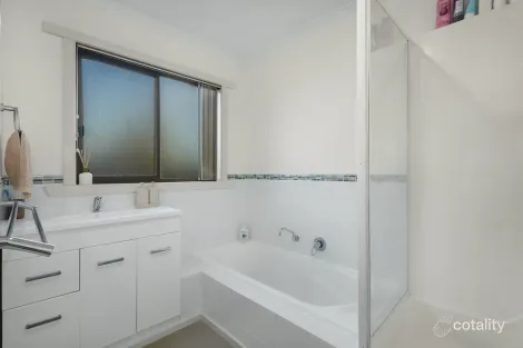 Property photo of 15 Ritchie Avenue Downlands TAS 7320