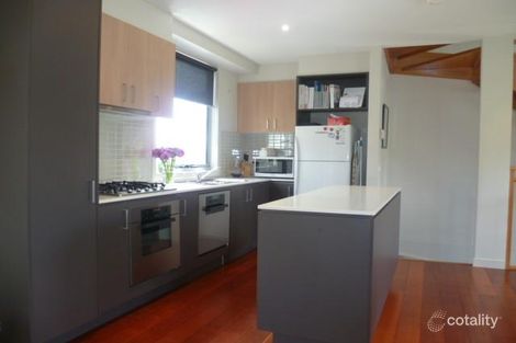 Property photo of 5 Pottage Circuit Macleod VIC 3085