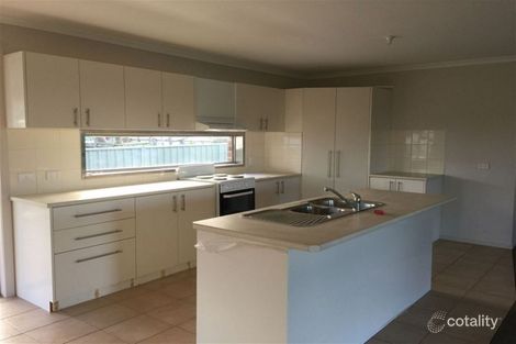 Property photo of 1A Miller Crescent Hamilton VIC 3300