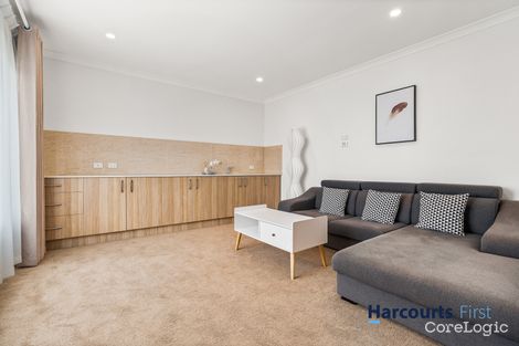 Property photo of 51 Whites Lane Glen Waverley VIC 3150