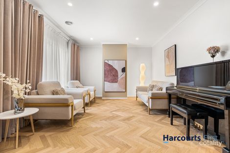 Property photo of 51 Whites Lane Glen Waverley VIC 3150