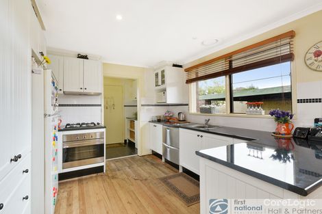 Property photo of 12 Fay Court Noble Park VIC 3174