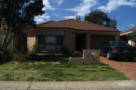 38 Morton Ct, Wattle Grove, NSW 2173