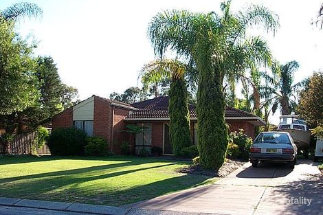 8 Malone Ct, Thornlie, WA 6108