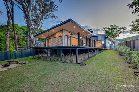 77 Cobden St, Bright, VIC 3741