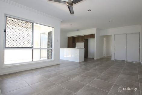 Property photo of 1/12 Waheed Street Marsden QLD 4132