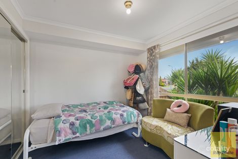 Property photo of 25 Mirabella Close Werribee VIC 3030