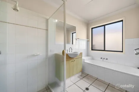 Property photo of 4 Prominent Crescent Upper Coomera QLD 4209