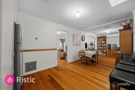 Property photo of 85 Cabernet Crescent Bundoora VIC 3083