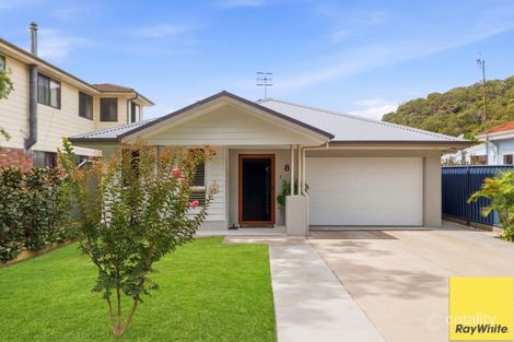 8 Sylvania Rd, Umina Beach, NSW 2257
