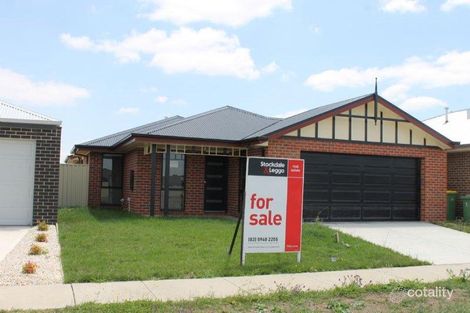 Property photo of 16 Cornflower Street Pakenham VIC 3810