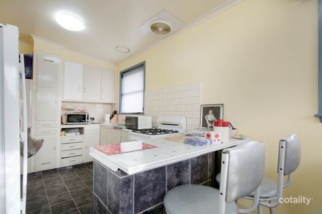 Property photo of 13 Gardenia Crescent Frankston North VIC 3200