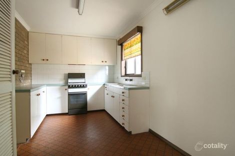 Property photo of 1/10 Button Street Strathdale VIC 3550