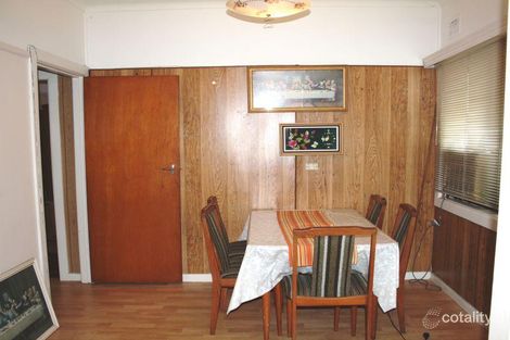 Property photo of 32 Como Road Greenacre NSW 2190