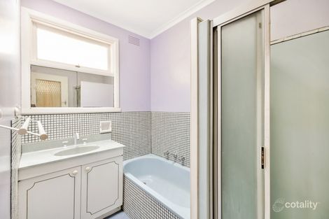 Property photo of 1/2 Holme Road Ferntree Gully VIC 3156