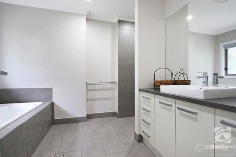 Property photo of 30 Riverside Boulevard Killara VIC 3691
