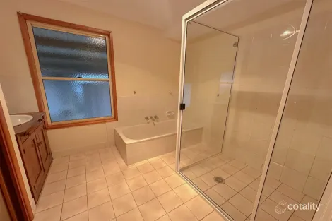 Property photo of 66 Hamilton Road Dalveen QLD 4374