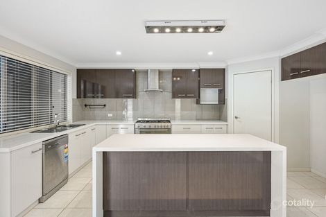 Property photo of 2 Carinya Drive Hodgson Vale QLD 4352