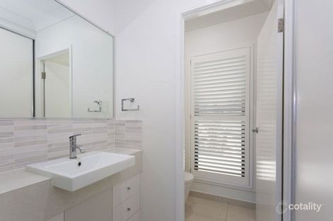 Property photo of 73 Cinnamon Drive Glenella QLD 4740