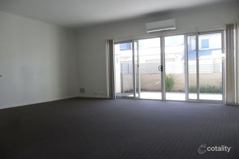 Property photo of 30/161 Uriarra Road Crestwood NSW 2620