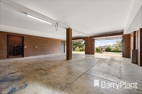 Property photo of 6 Munster Court Endeavour Hills VIC 3802