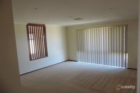 Property photo of 121 Fairway Circle Connolly WA 6027
