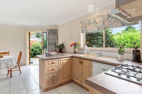 Property photo of 2/4 Myers Avenue Glen Waverley VIC 3150