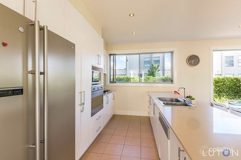 Property photo of 33/11 Joy Cummings Place Belconnen ACT 2617