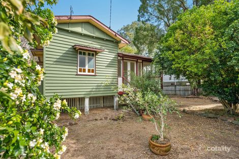 Property photo of 33 Vineyard Street One Mile QLD 4305