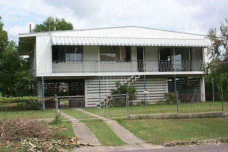 10 Hughes St, Hermit Park, QLD 4812