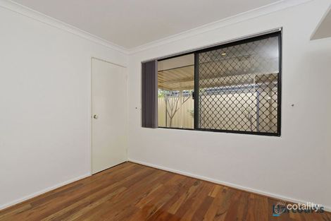 Property photo of 19 Irene McCormack Way Queens Park WA 6107