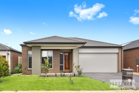 Property photo of 11 Vantage Place Truganina VIC 3029