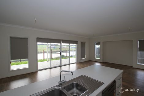 Property photo of 42 Blanche Parade Hindmarsh Island SA 5214