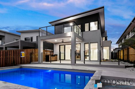 7 Santa Monica Bvd, Hope Island, QLD 4212