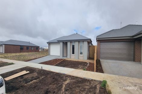 26 Carisbrook Cres, Winter Valley, VIC 3358