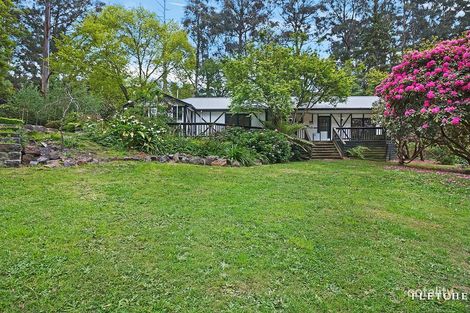 20 Dickens Rd, Olinda, VIC 3788