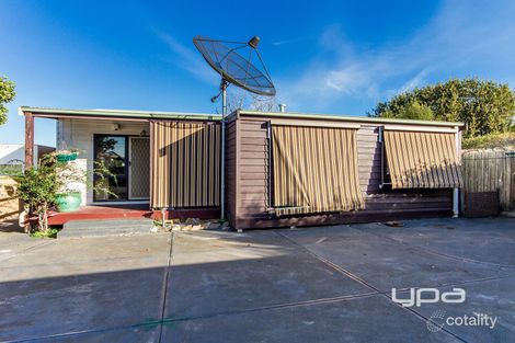 2/15 Livingstone St, Reservoir, VIC 3073