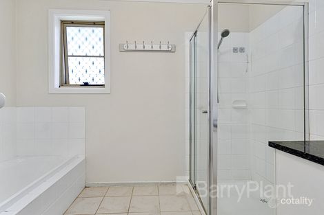 Property photo of 50 Kierens Way Chadstone VIC 3148