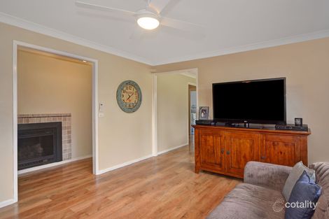 Property photo of 9 Yeovil Drive Bomaderry NSW 2541