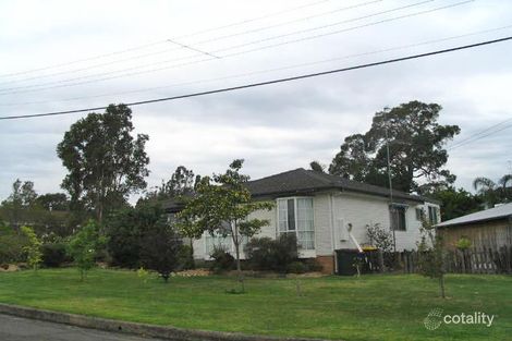 1 Jindalee Ave, Kanahooka, NSW 2530