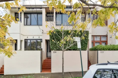 Property photo of 224 Victoria Street Beaconsfield NSW 2015