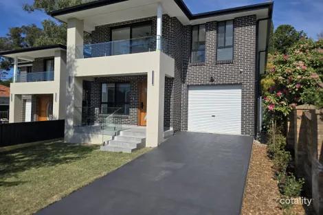 17b High St, Campbelltown, NSW 2560