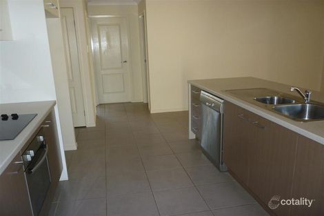 Property photo of 23 Leichhardt Drive Gracemere QLD 4702