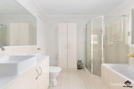 Property photo of 30 Bexley Place Helensvale QLD 4212
