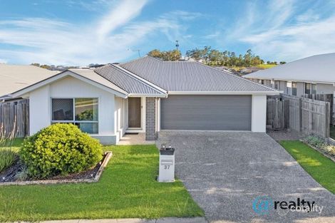 37 Boyland Way, Ripley, QLD 4306