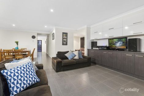 Property photo of 73 Taylor Place Mackenzie QLD 4156