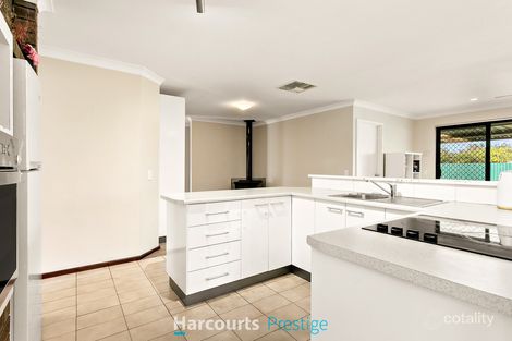 Property photo of 18 Balfour Street Huntingdale WA 6110