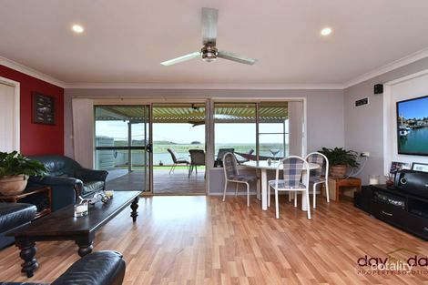 Property photo of 35 Gundaroo Circuit Maryland NSW 2287