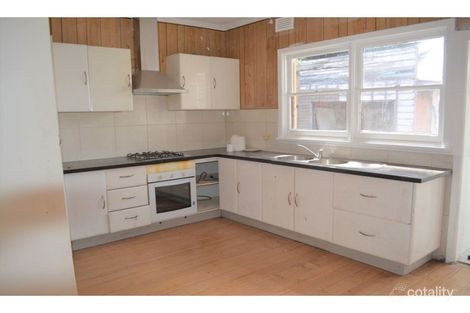 58 Ivanhoe Ave, St Albans, VIC 3021