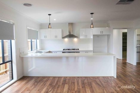 Property photo of 52 Devereux Way Charlemont VIC 3217